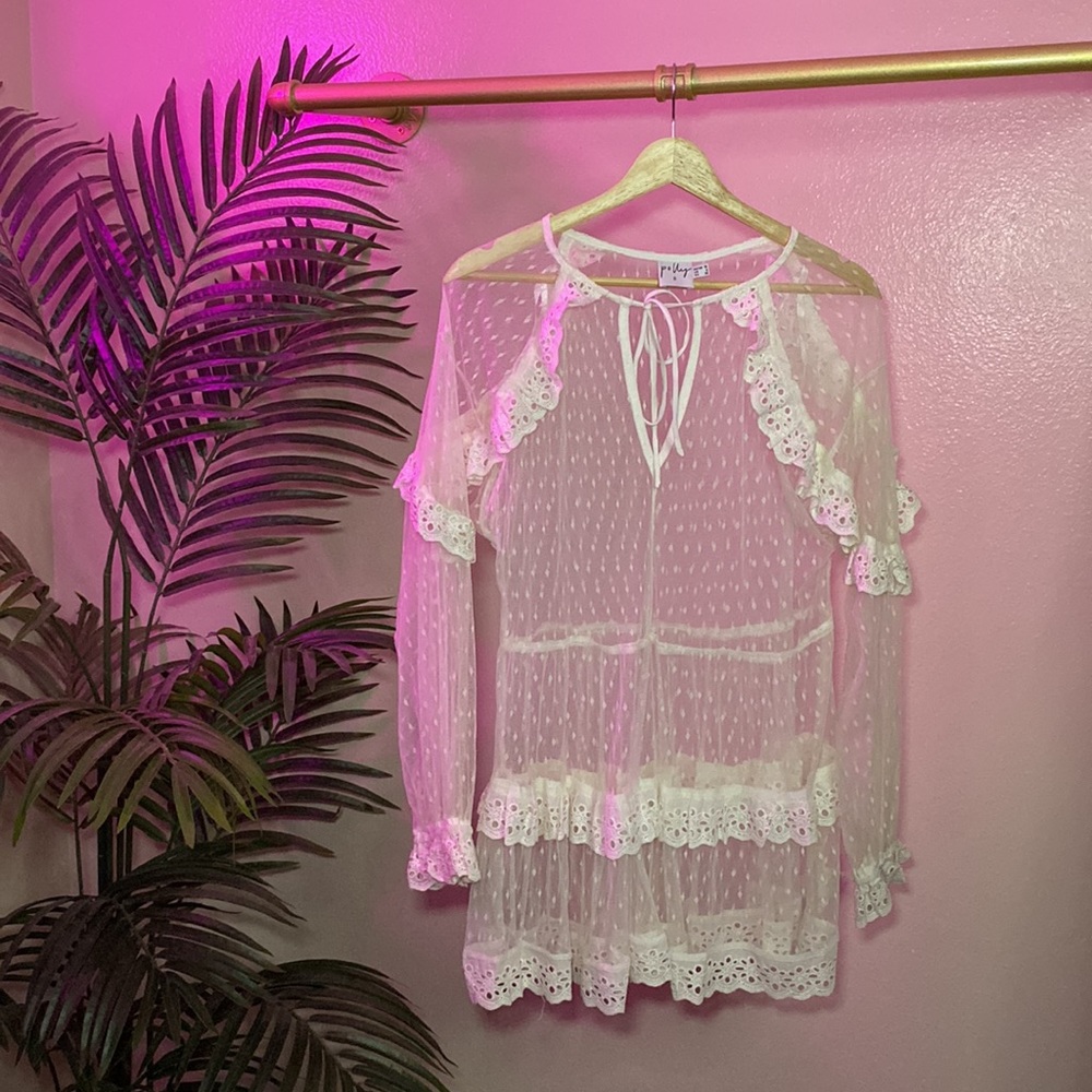 NWOT - PRINCESS POLLY - WHITE MESH COVER UP - Picture 1 of 9